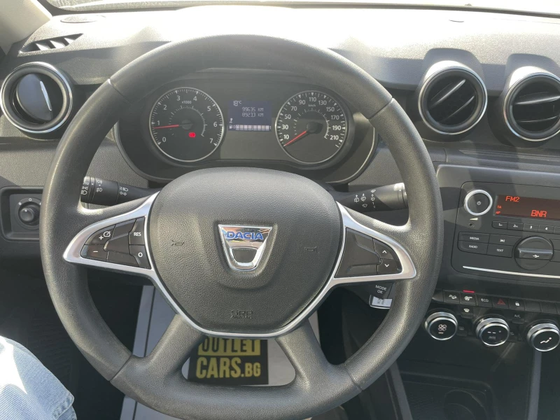 Dacia Duster Comfort 4х4 N1, снимка 10 - Автомобили и джипове - 52442701