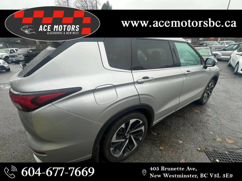 Mitsubishi Outlander GT* BLINDSPOT* NAVI* 360* PANO* CARFAX* ПОДГРЕВ* , снимка 4 - Автомобили и джипове - 53136480