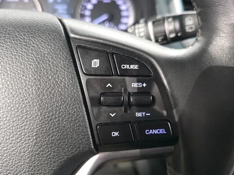 Hyundai Tucson 1.7 2WD MODERN, снимка 17 - Автомобили и джипове - 55796702