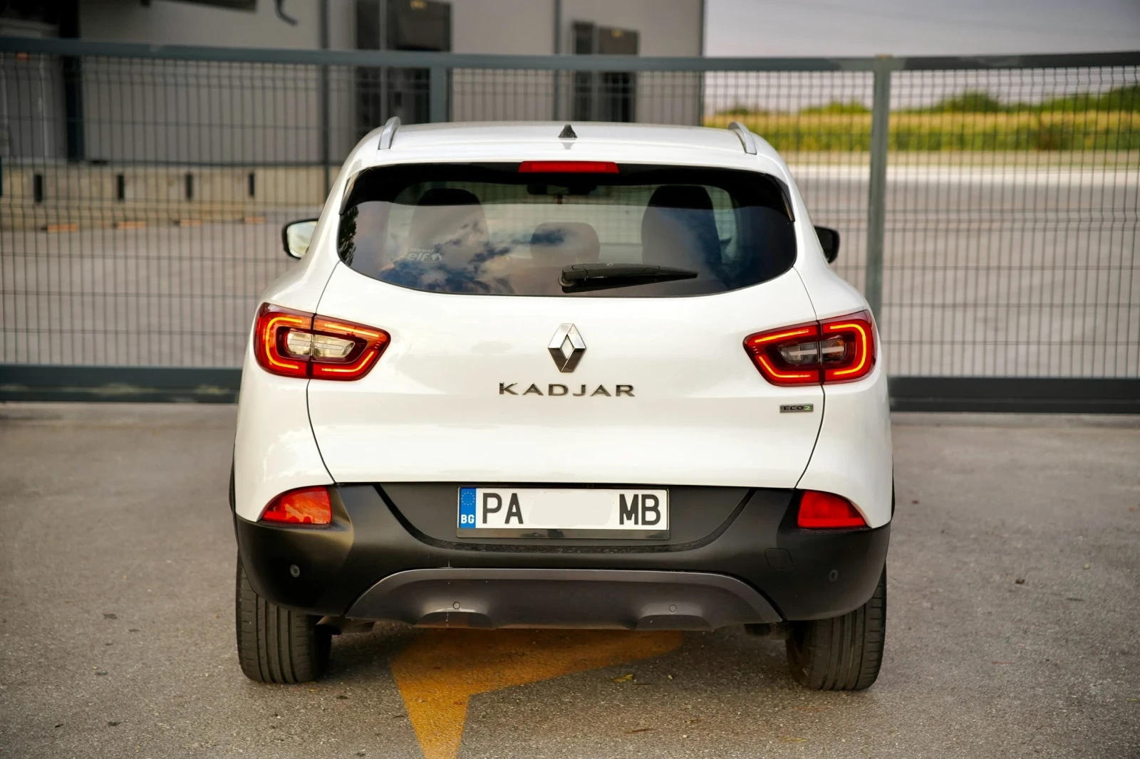 Renault Kadjar 1.5dci* BOSE* Pure LED* 6ск* Кожа* Навигация - изображение 5