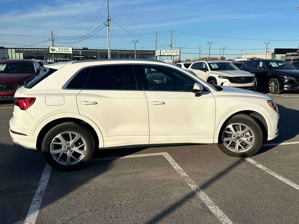 Audi Q3 * Progressiv * CARFAX * БЕЗ ПЪРВОНАЧАЛНА ВНОСКА - изображение 3