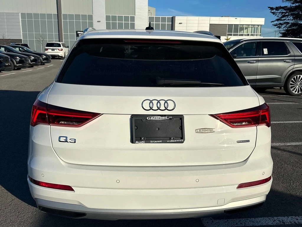 Audi Q3 * Progressiv * CARFAX * БЕЗ ПЪРВОНАЧАЛНА ВНОСКА - изображение 4