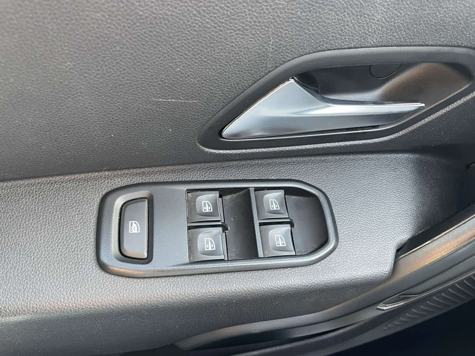 Dacia Duster Comfort 44 N1 | Mobile.bg   12