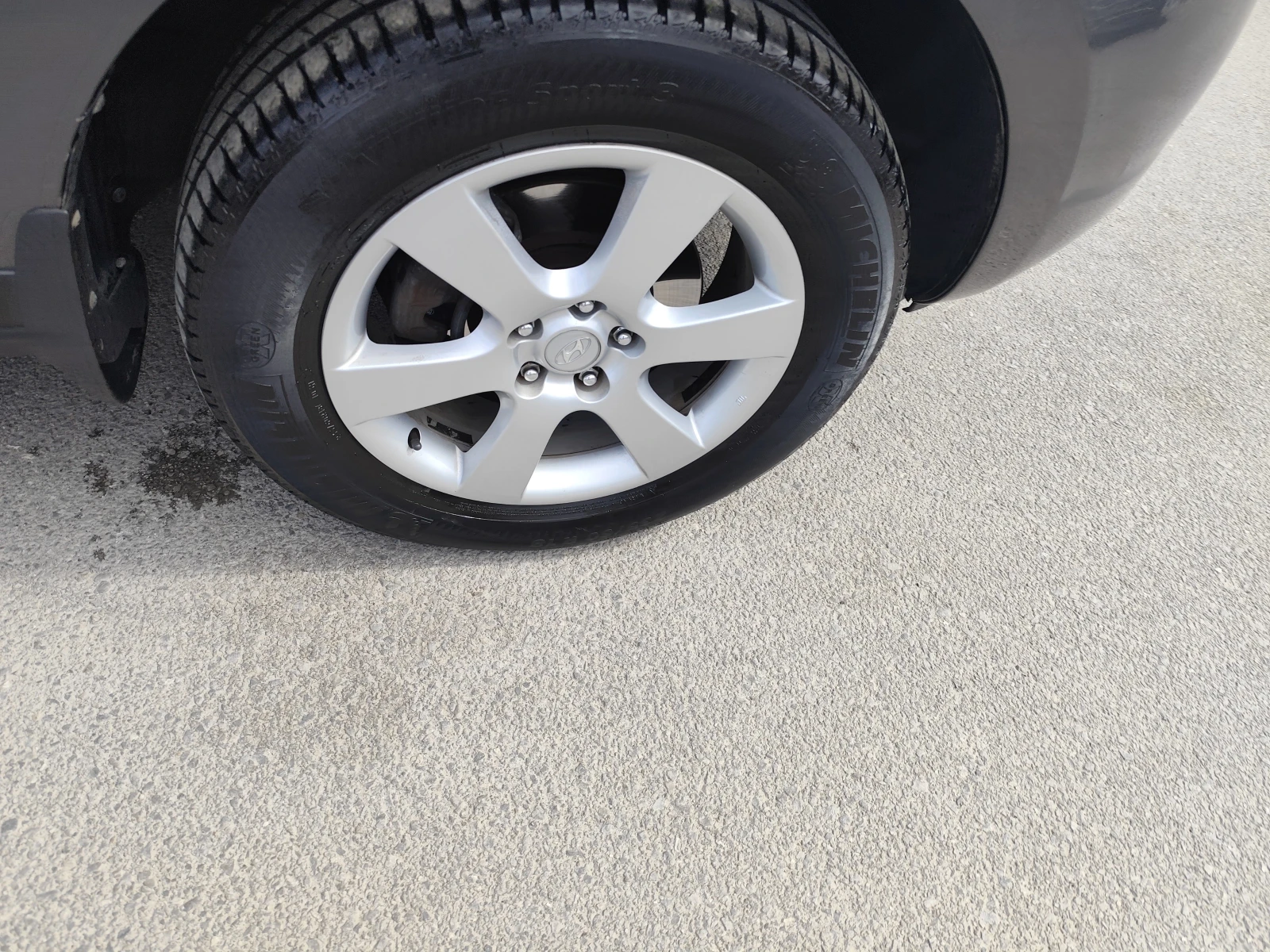 Hyundai Santa fe 2.2CRDi* 4X4* КОЖА* ПОДГРЕВ* , снимка 16 - Автомобили и джипове - 54148444