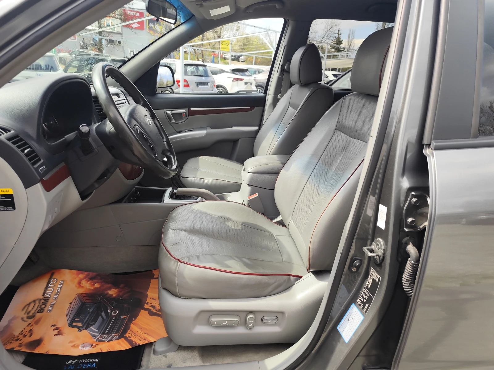 Hyundai Santa fe 2.2CRDi* 4X4* КОЖА* ПОДГРЕВ* , снимка 7 - Автомобили и джипове - 54148444