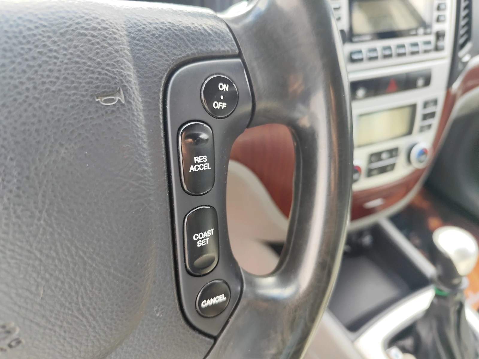 Hyundai Santa fe 2.2CRDi* 4X4* КОЖА* ПОДГРЕВ* , снимка 11 - Автомобили и джипове - 54148444