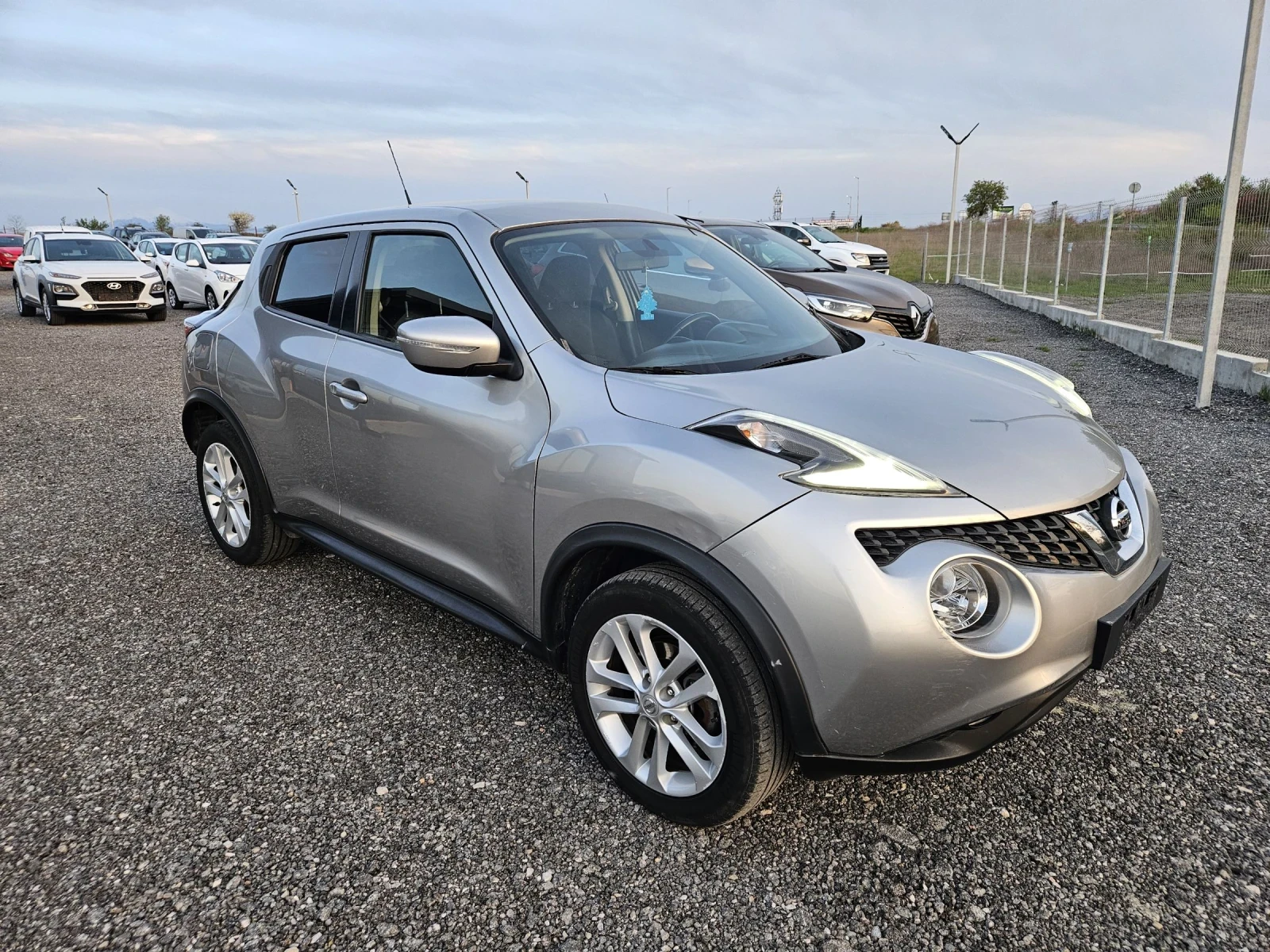 Nissan Juke 1.5 dci euro6 Navi, снимка 7 - Автомобили и джипове - 54220554