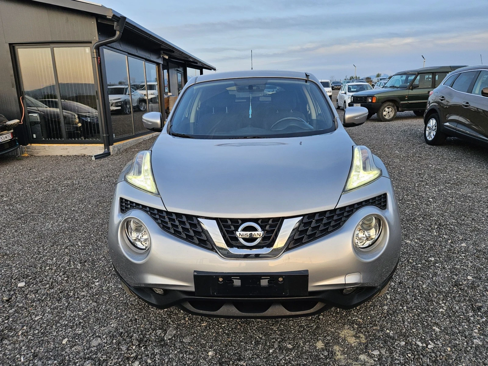 Nissan Juke 1.5 dci euro6 Navi, снимка 8 - Автомобили и джипове - 54220554