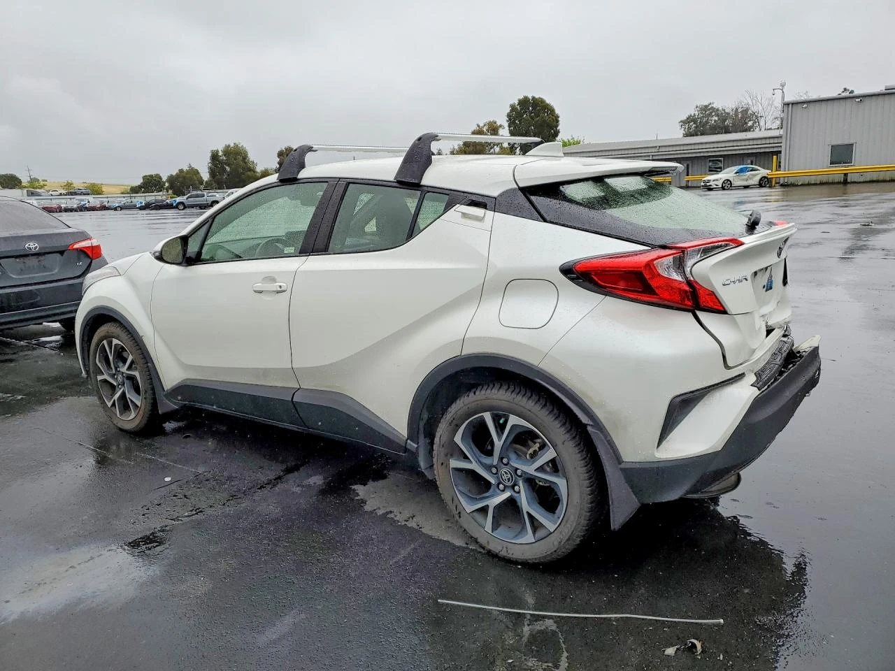 Toyota C-HR 2.0l Xle, снимка 2 - Автомобили и джипове - 54226393