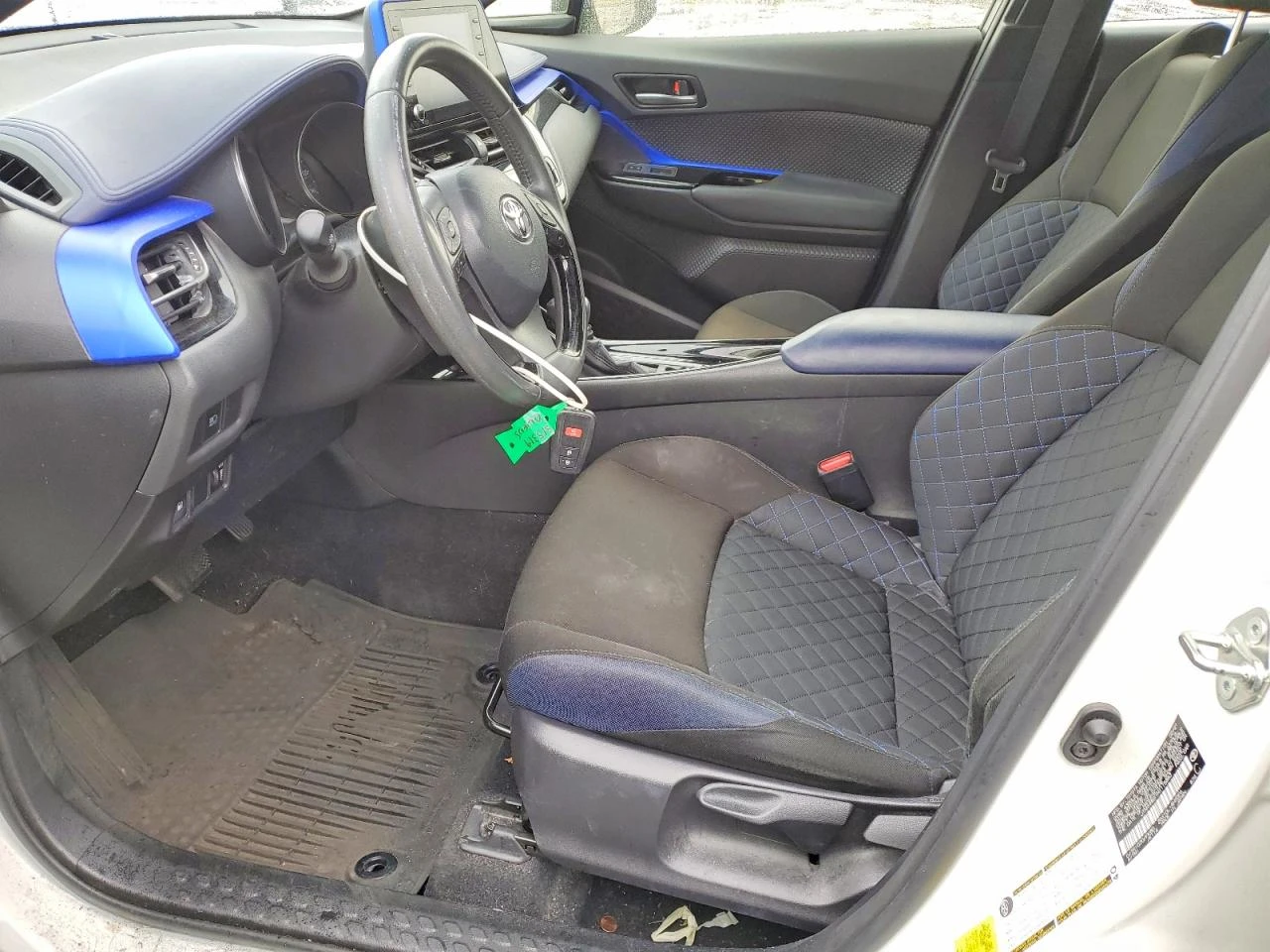 Toyota C-HR 2.0l Xle, снимка 7 - Автомобили и джипове - 54226393