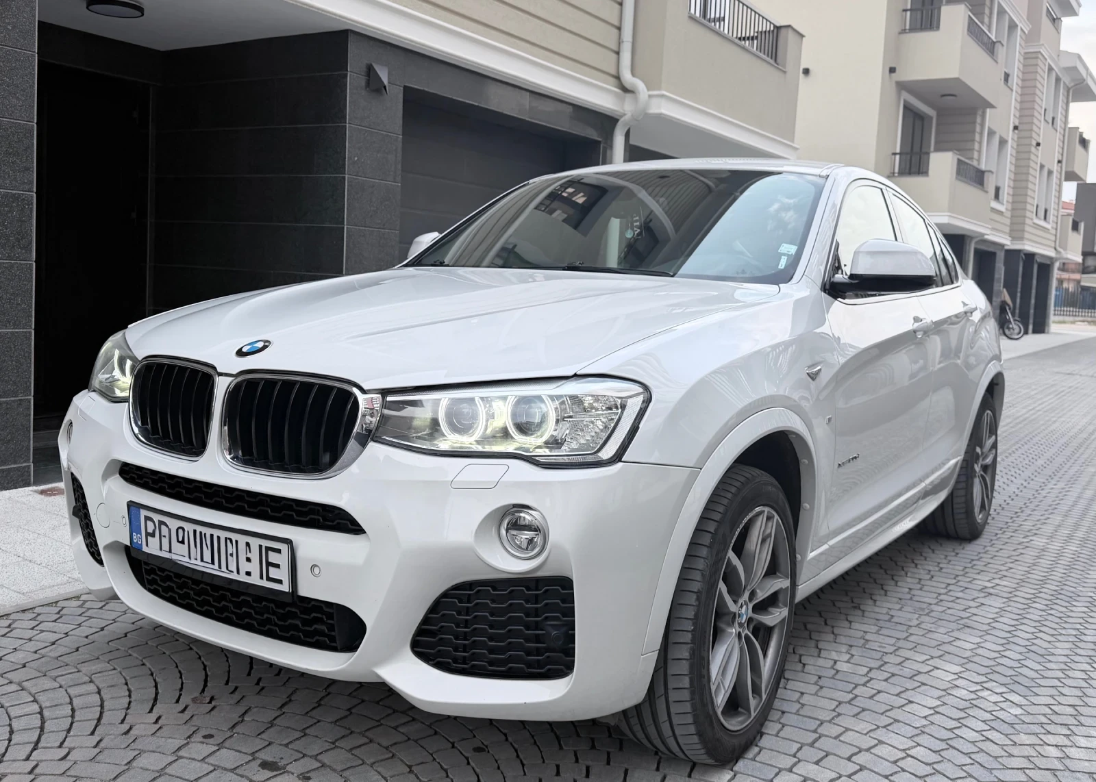 BMW X4 2.0d M-pack Bi-xenon Обслужена