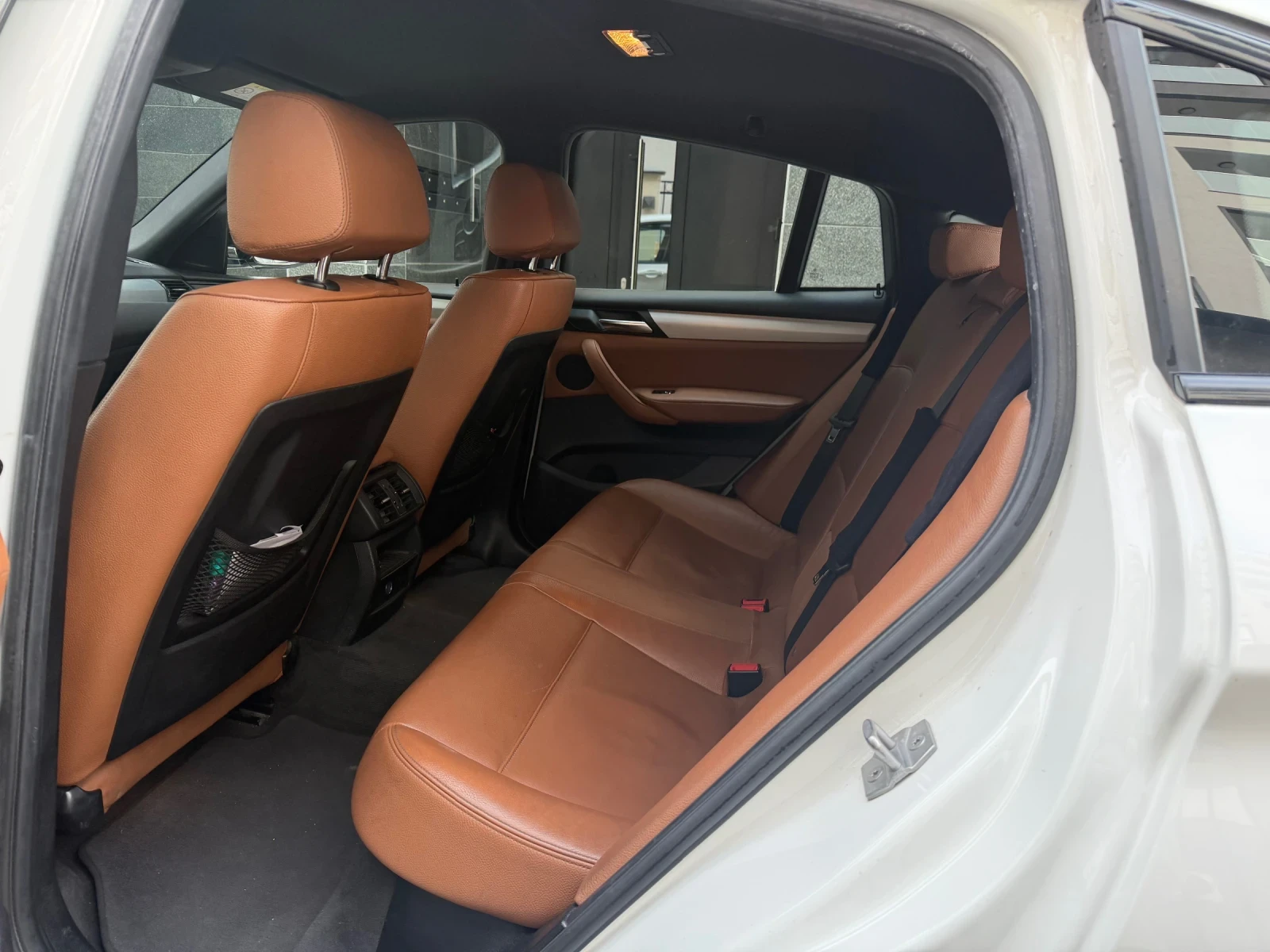 BMW X4 2.0d M-pack Bi-xenon Обслужена, снимка 11 - Автомобили и джипове - 54485890