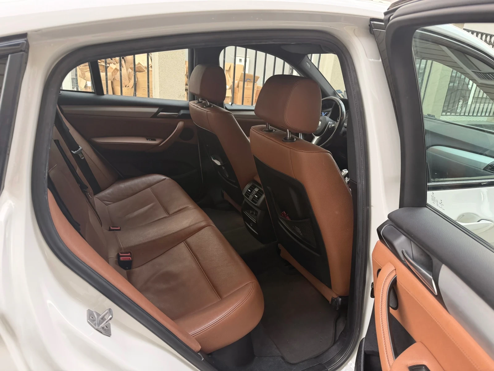 BMW X4 2.0d M-pack Bi-xenon Обслужена, снимка 10 - Автомобили и джипове - 54485890