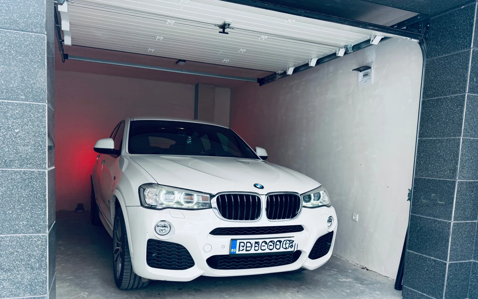BMW X4 2.0d M-pack Bi-xenon Обслужена, снимка 13 - Автомобили и джипове - 54485890