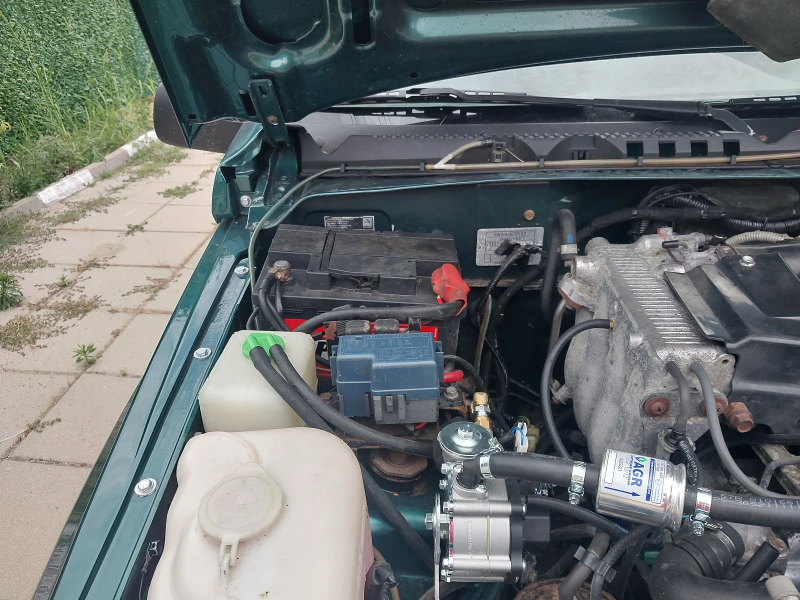 Suzuki Vitara 1.6 16 inikat, снимка 2 - Автомобили и джипове - 55216420