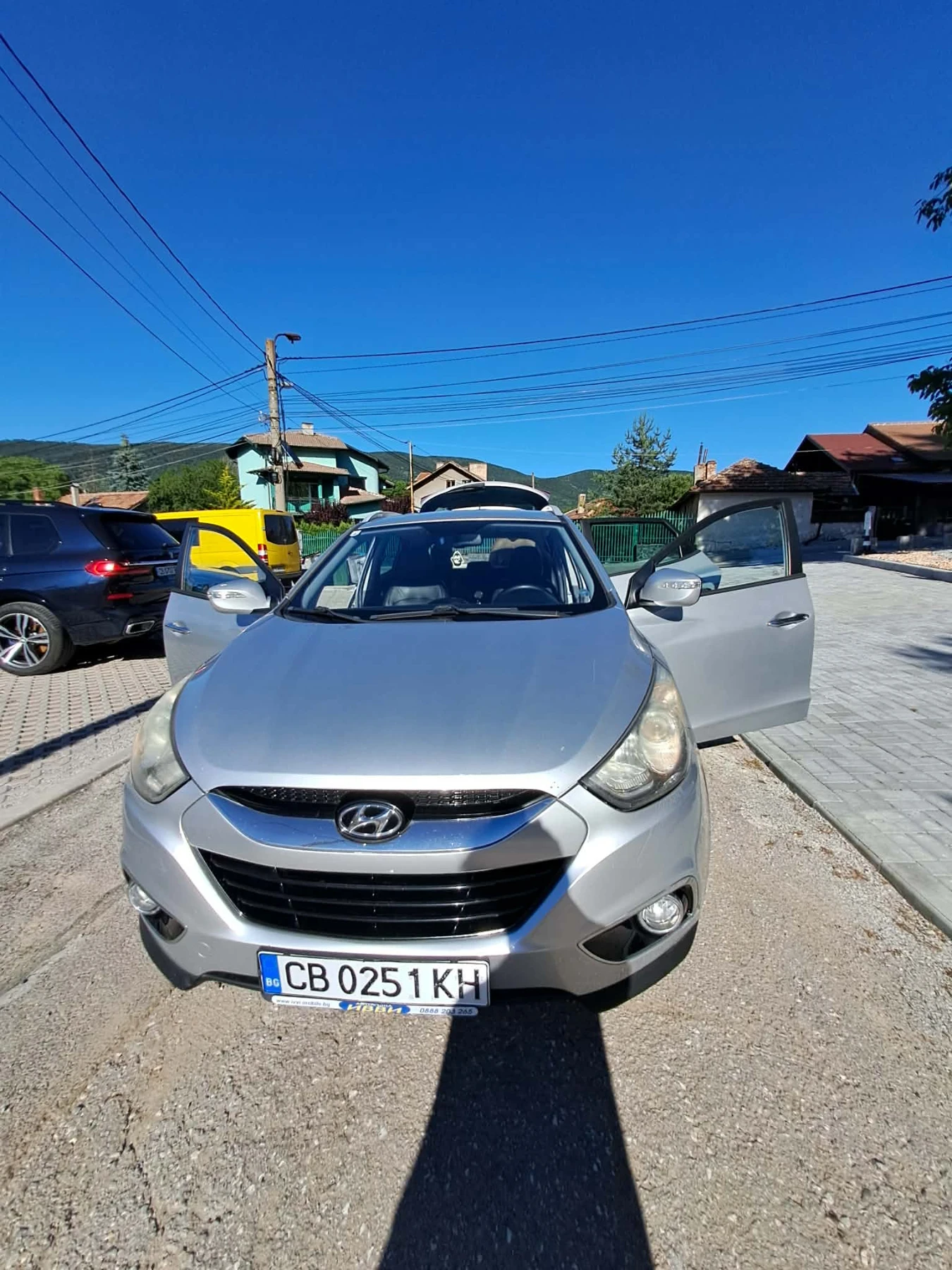 Hyundai IX35 2.0 CRDI, снимка 3 - Автомобили и джипове - 55307489