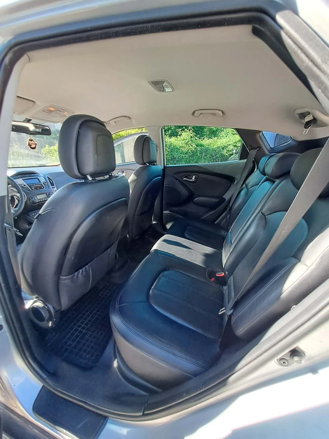 Hyundai IX35 2.0 CRDI, снимка 10 - Автомобили и джипове - 55307489