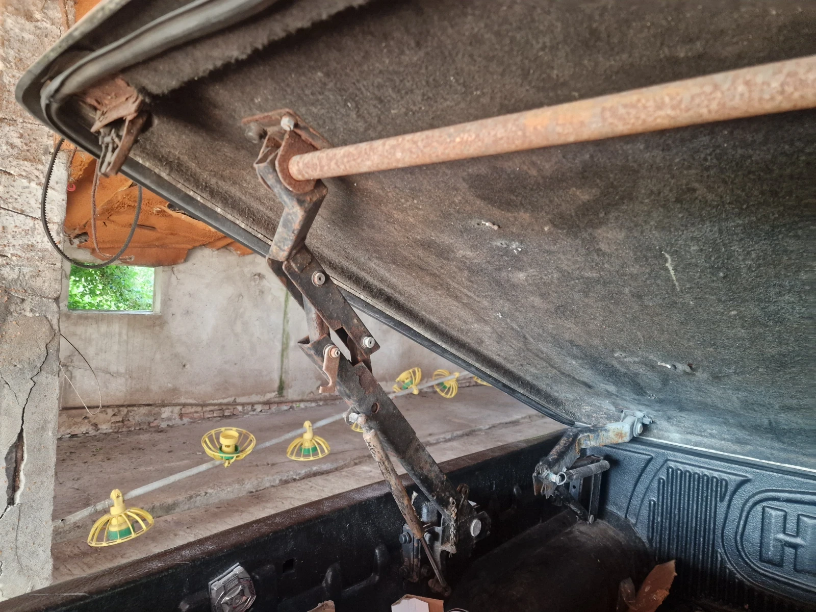 Toyota Hilux 3.0 171 2007, снимка 9 - Автомобили и джипове - 55413433