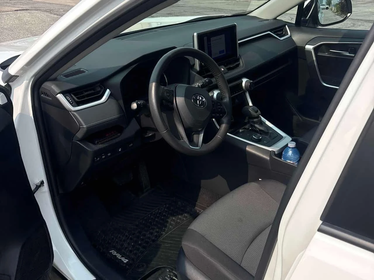 Toyota Rav4 * Hybrid XLE * CARFAX * ОПЦИЯ ЗА ФИНАНСИРАНЕ , снимка 5 - Автомобили и джипове - 55468345