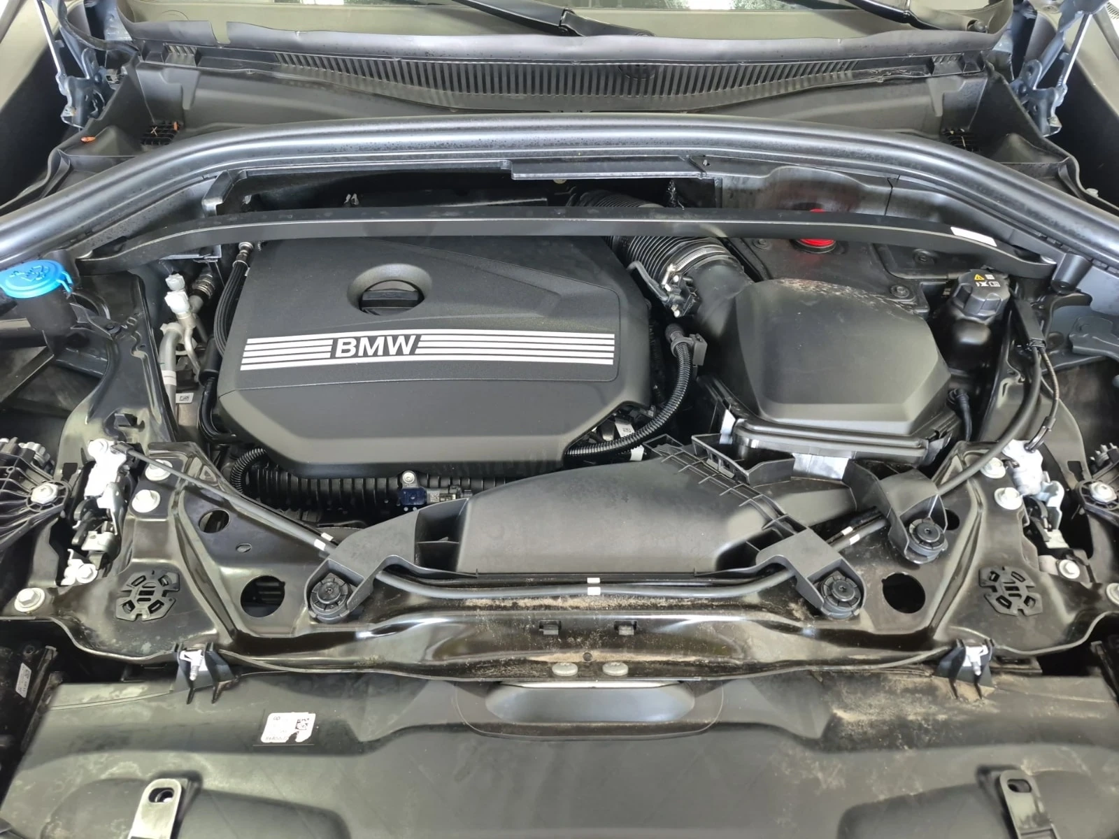 BMW X2 XDRIVE28I| BOWERS| HUD| PANO| 2 КЛЮЧА| , снимка 15 - Автомобили и джипове - 55876927