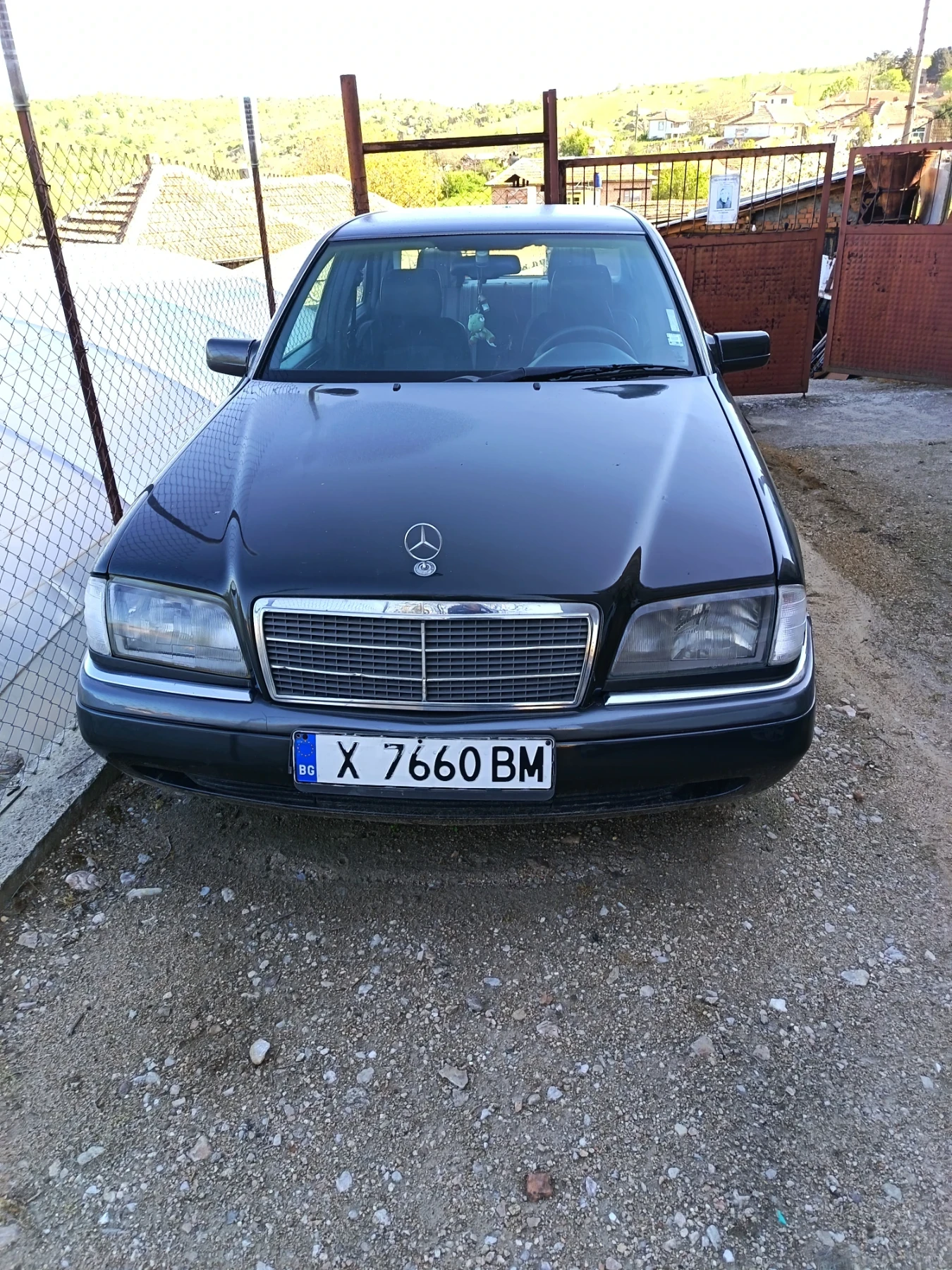 Mercedes-Benz 250
