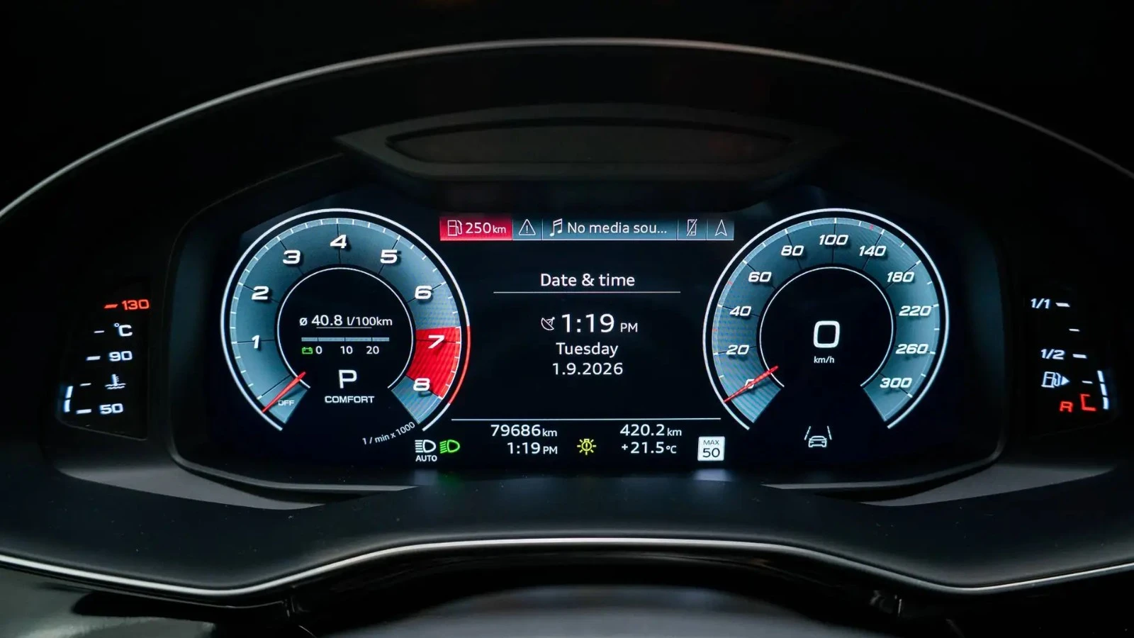 Audi SQ7 4.0 V8 BITURBO/PANO/QUATTRO/RED LEATHER/��������� | Mobile.bg � ����������� 12