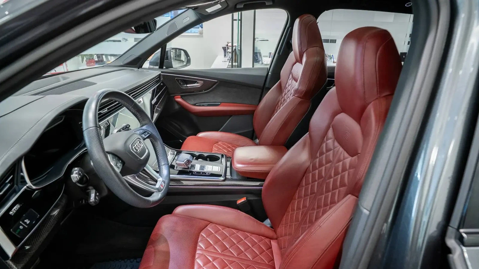 Audi SQ7 4.0 V8 BITURBO/PANO/QUATTRO/RED LEATHER/��������� | Mobile.bg � ����������� 16