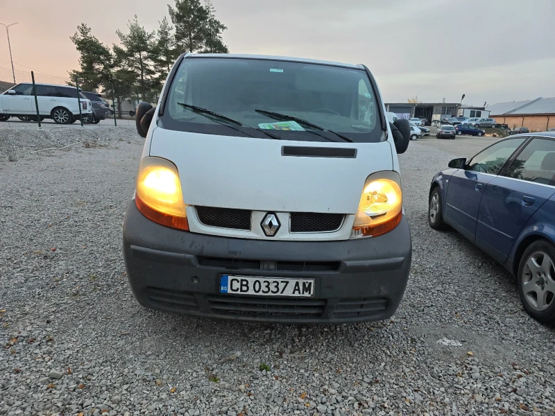 Renault Trafic 1.9 dci  Спешно , снимка 1 - Бусове и автобуси - 47963264