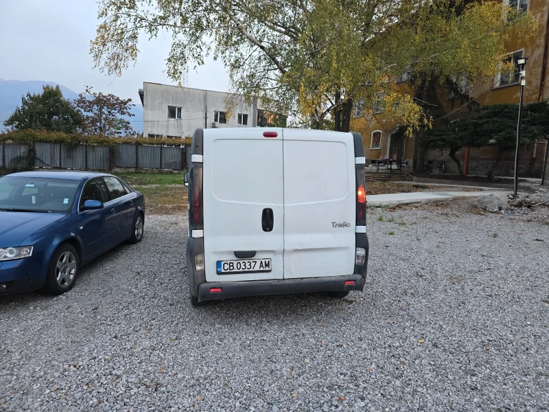 Renault Trafic 1.9 dci  Спешно , снимка 4 - Бусове и автобуси - 47963264