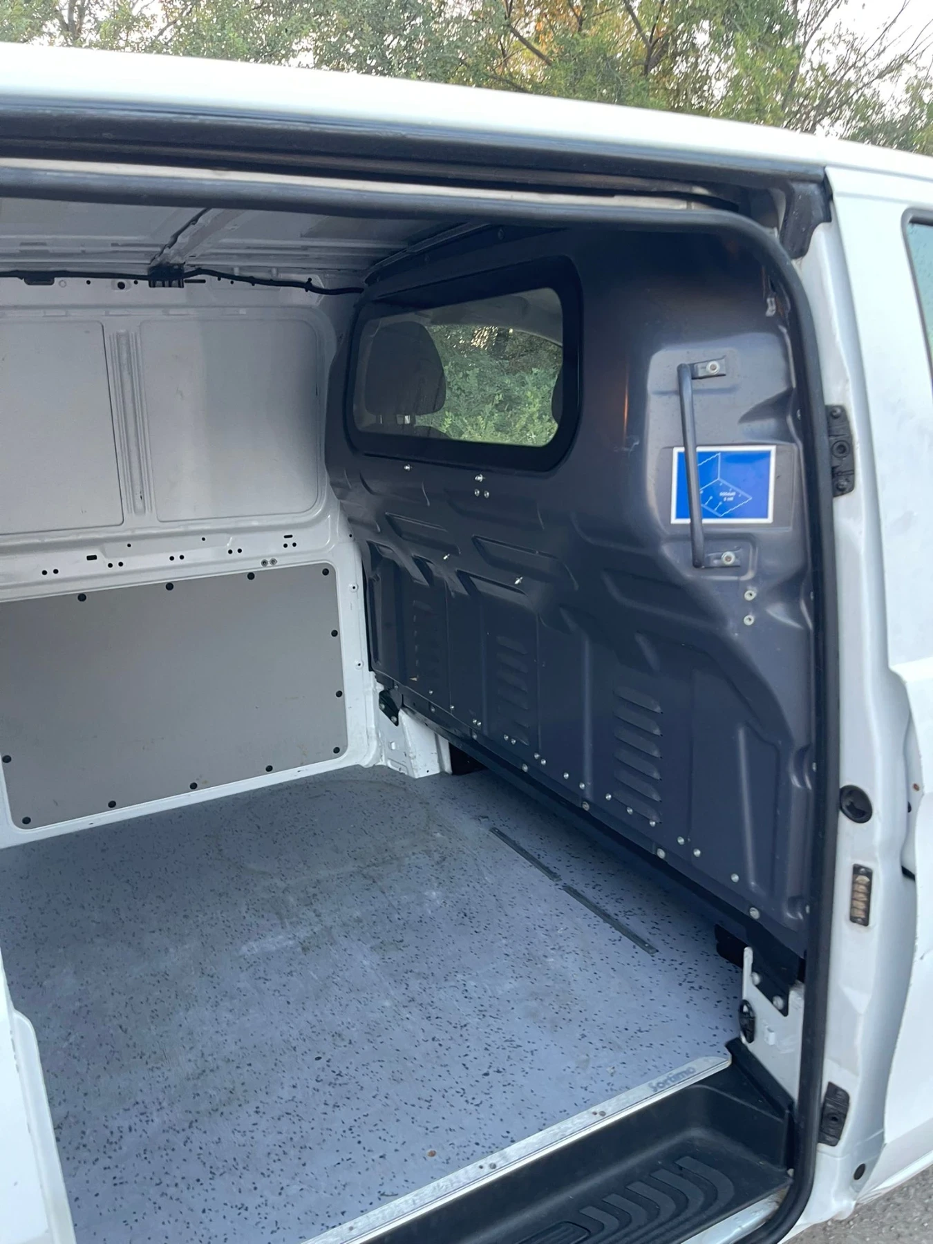 Mercedes-Benz Vito  - изображение 9