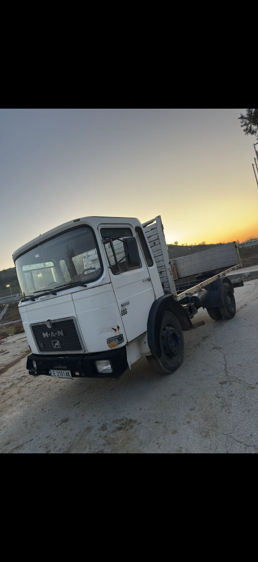 Man 14, снимка 1