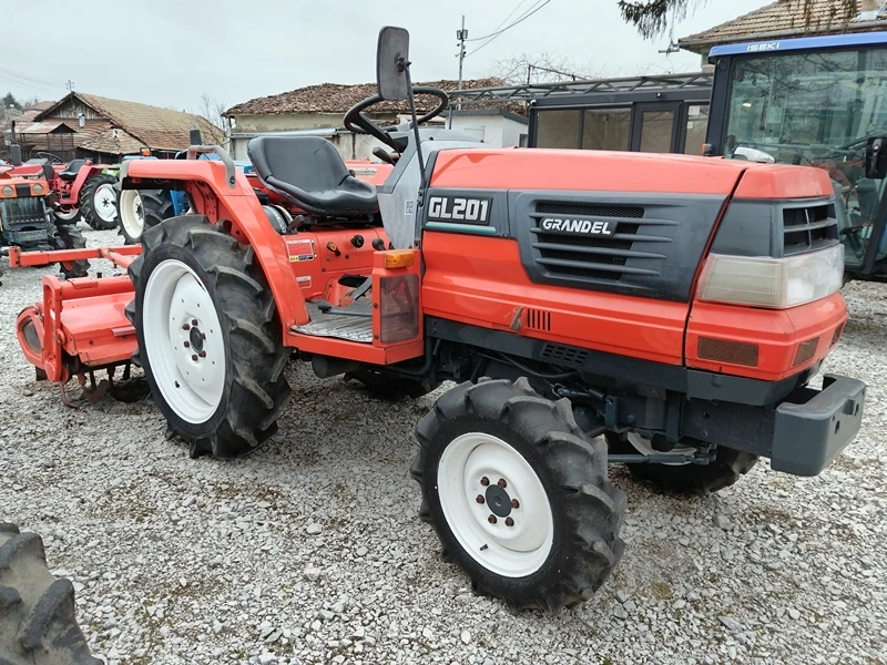 Трактор Kubota GL201 20к.с. 4WD ДЖЕЙ ТРЕЙДИНГ, снимка 1 - Селскостопанска техника - 47082162