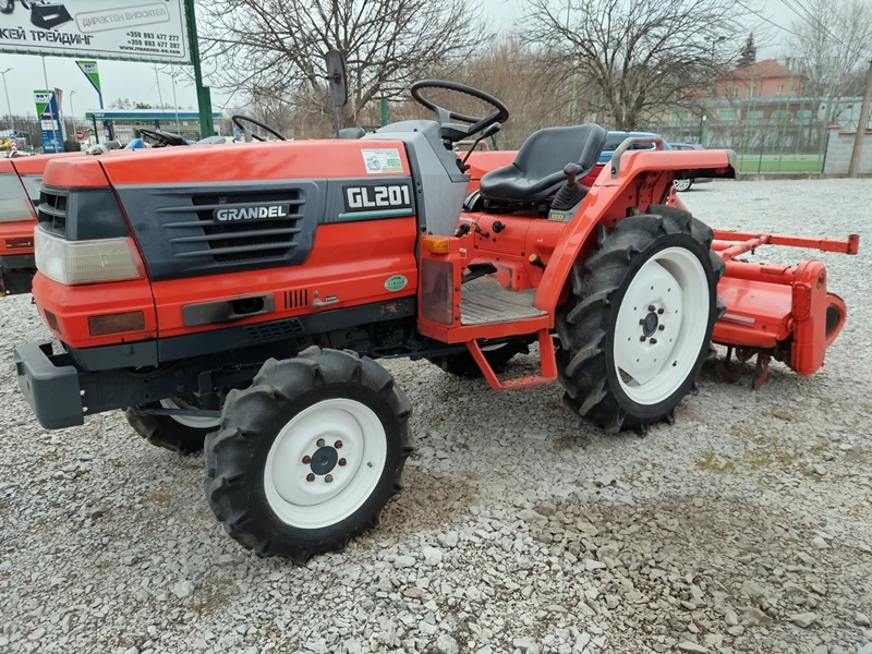 Трактор Kubota GL201 20к.с. 4WD ДЖЕЙ ТРЕЙДИНГ, снимка 2 - Селскостопанска техника - 47082162