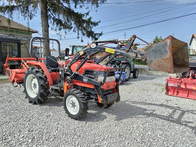Трактор Kubota GL25 25к.с. 4WD ДЖЕЙ ТРЕЙДИНГ - изображение 4