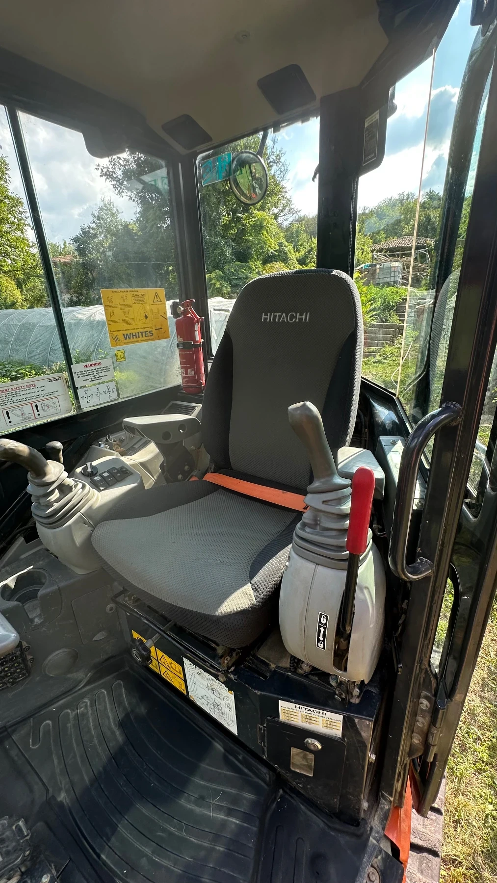 Багер Hitachi ZX-38U 5A, снимка 6 - Индустриална техника - 54876714