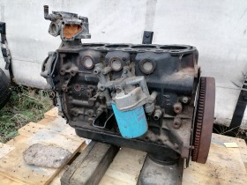 Продавам двигател на части за Нисан кабстар 3000 кб., снимка 1 - Части - 45248650