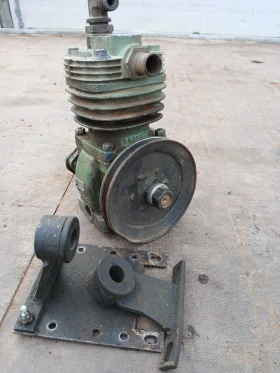 Компресор за Мерцедес унимог, снимка 6 - Части - 53607030