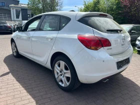 Opel Astra 2.0 CDTi Нави камера подгрев очакван внос 05.08.26, снимка 3