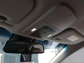 Toyota Camry  2.5 Le Hybrid, снимка 16