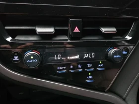 Toyota Camry  2.5 Le Hybrid, снимка 15
