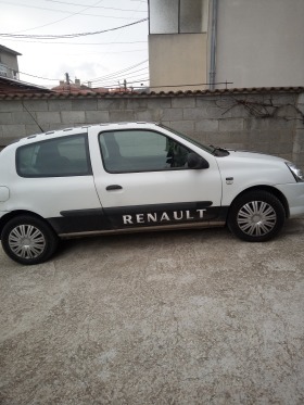 Renault Clio campus, снимка 11 - Автомобили и джипове - 45685588