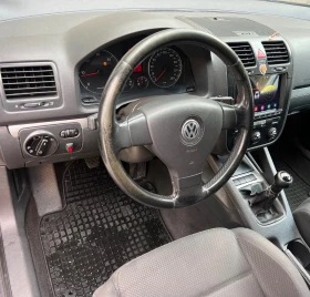 VW Golf 2.0TDI NAVI/KAMERA/6sk/KLIMATRONIK/UNIKAT | Mobile.bg    11