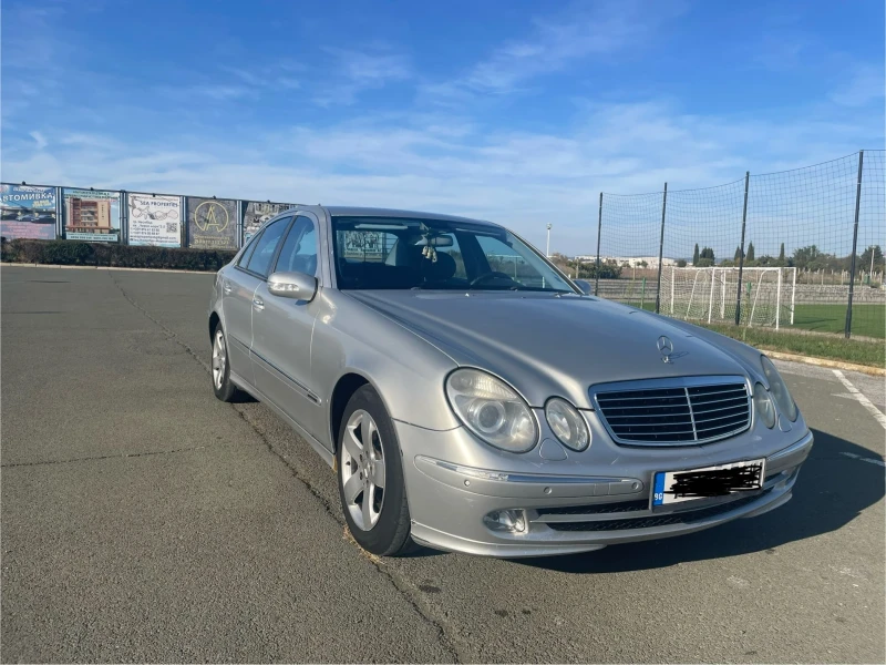 Mercedes-Benz E 270, снимка 17 - Автомобили и джипове - 47815944