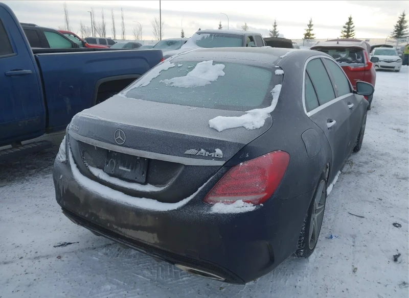 Mercedes-Benz C 400 AMG* Burmester* HEADUP* Обдухване* Камера* Подгрев, снимка 6 - Автомобили и джипове - 48954571