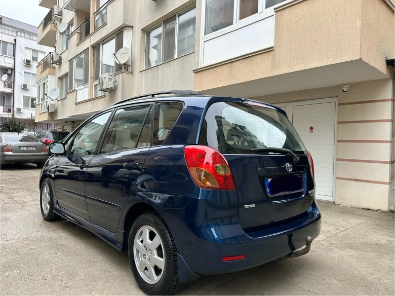 Toyota Corolla verso 2.0 d4d 90 hp, снимка 2 - Автомобили и джипове - 49329874