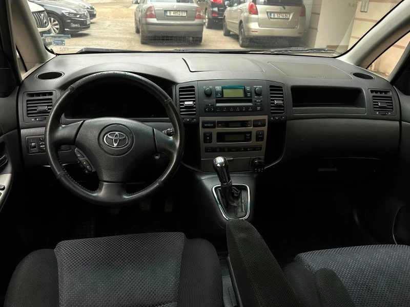 Toyota Corolla verso 2.0 d4d 90 hp, снимка 6 - Автомобили и джипове - 49329874