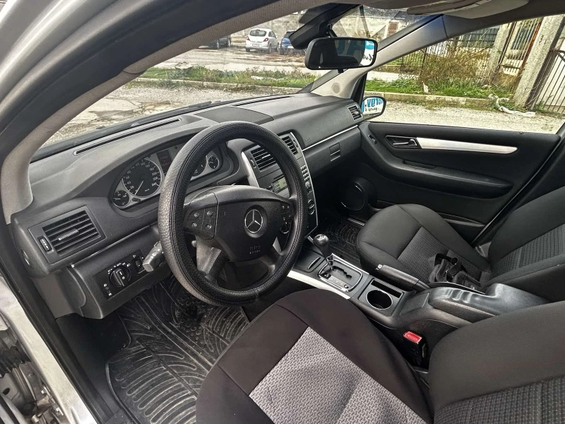 Mercedes-Benz B 180, снимка 9 - Автомобили и джипове - 52391832
