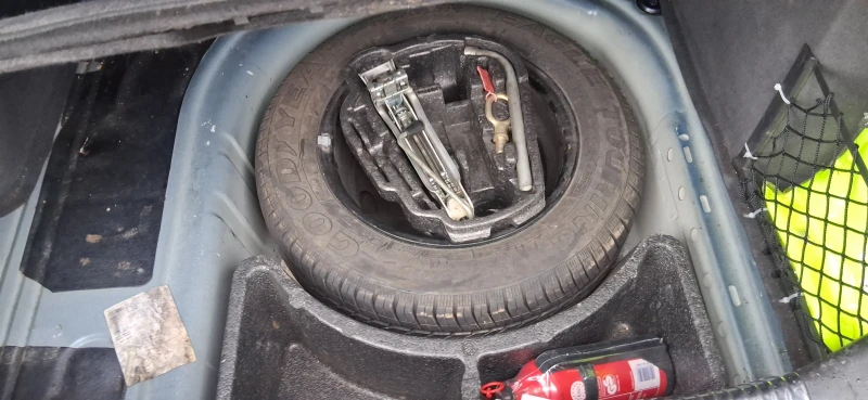 VW Bora, снимка 4 - Автомобили и джипове - 52649130