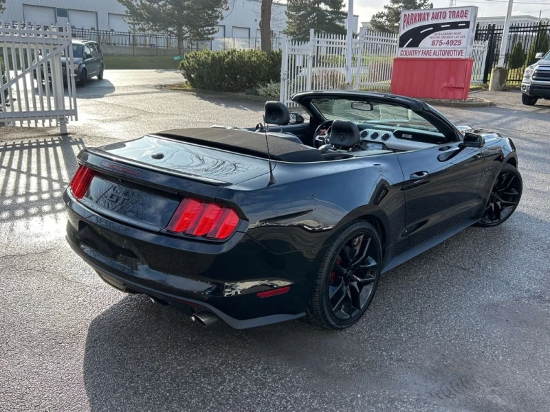 Ford Mustang * GT Convertible * CARFAX * БЕЗ ПЪРВОНАЧАЛНА ВНОСК, снимка 4 - Автомобили и джипове - 52848525