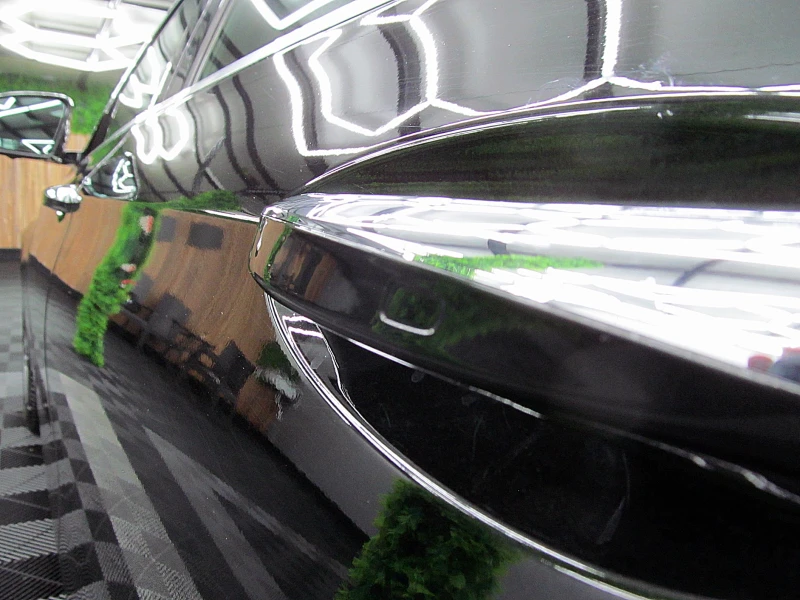 Mercedes-Benz E 220 PANORAMA/AMG/DIGITAL/360-k/KeylessGo/СОБСТВЕН ЛИ-Г, снимка 8 - Автомобили и джипове - 53022889